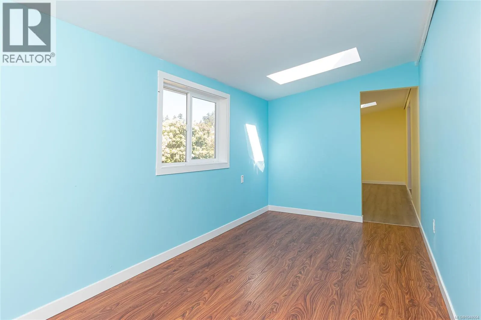 64 7701 Central Saanich Rd