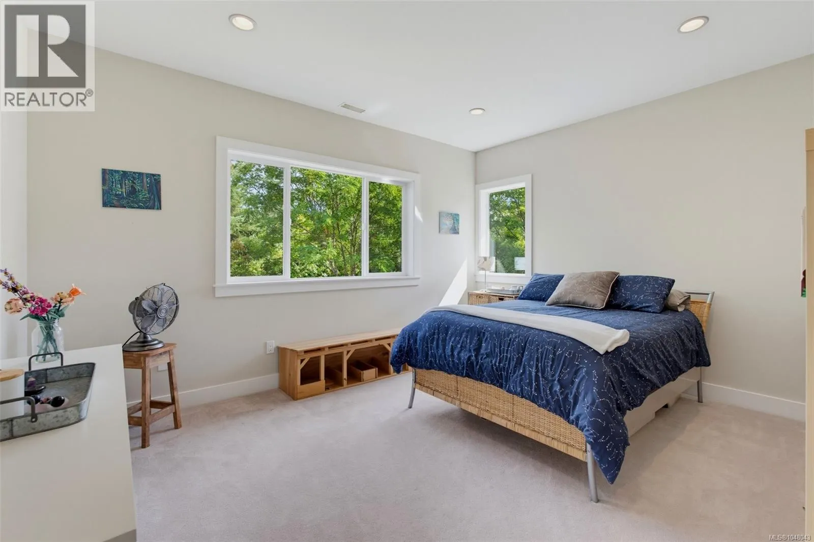 3022 Sarah Dr