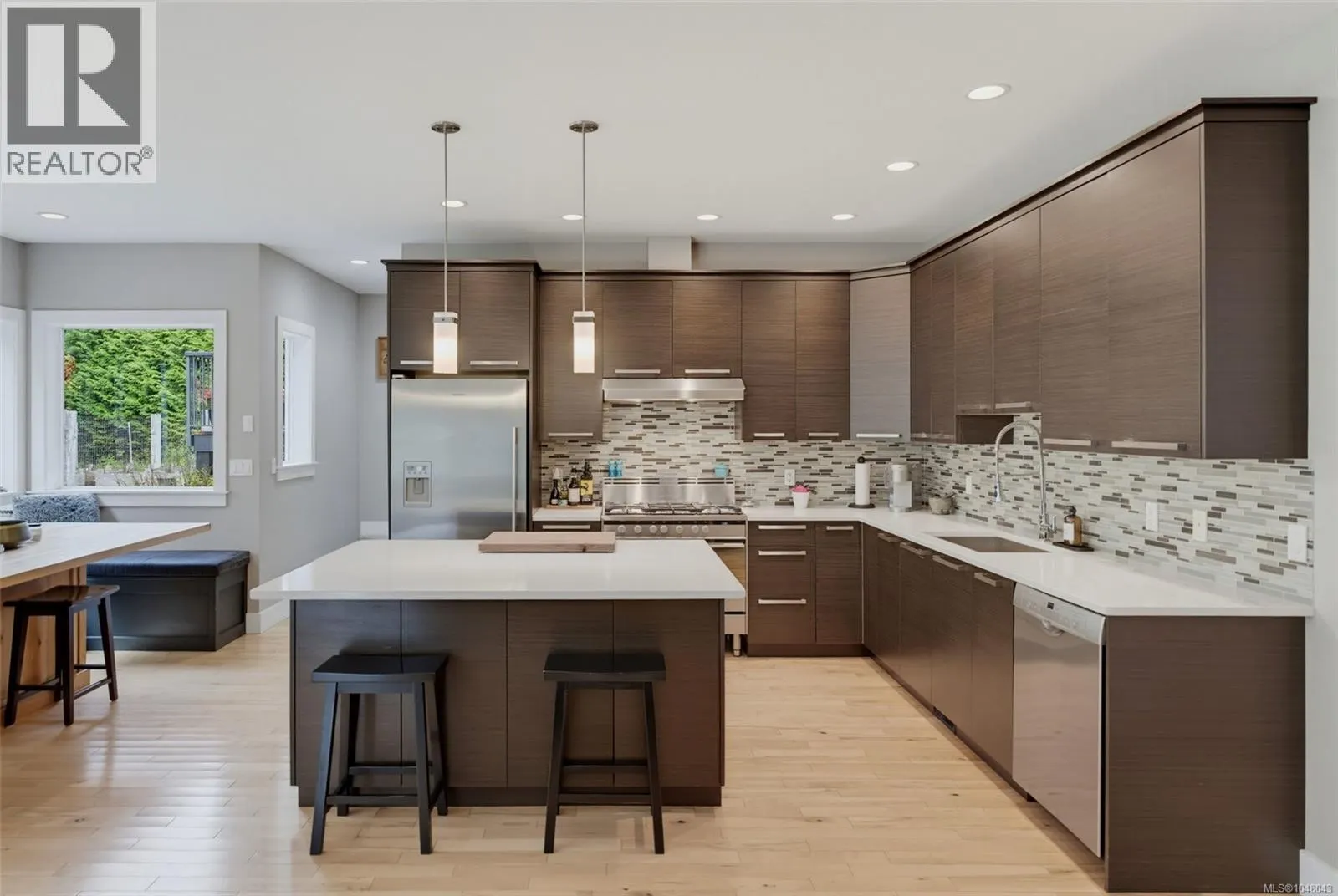 3022 Sarah Dr