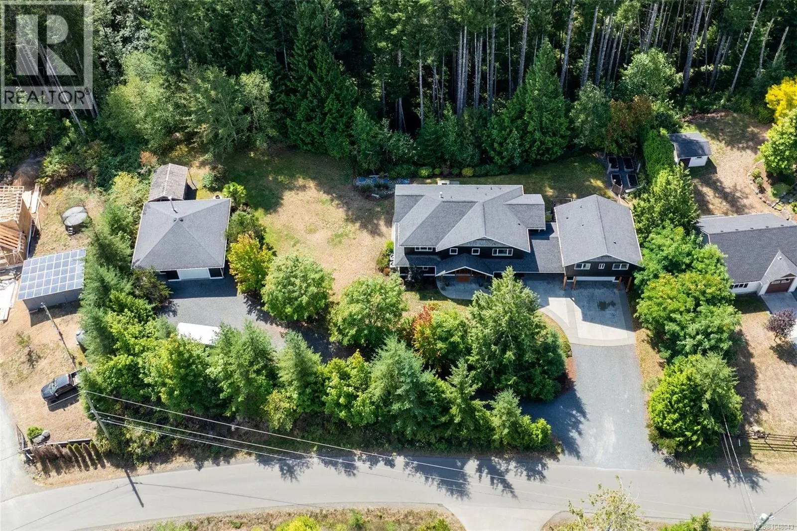 3022 Sarah Dr
