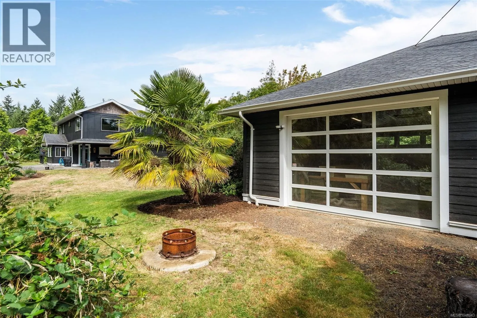3022 Sarah Dr