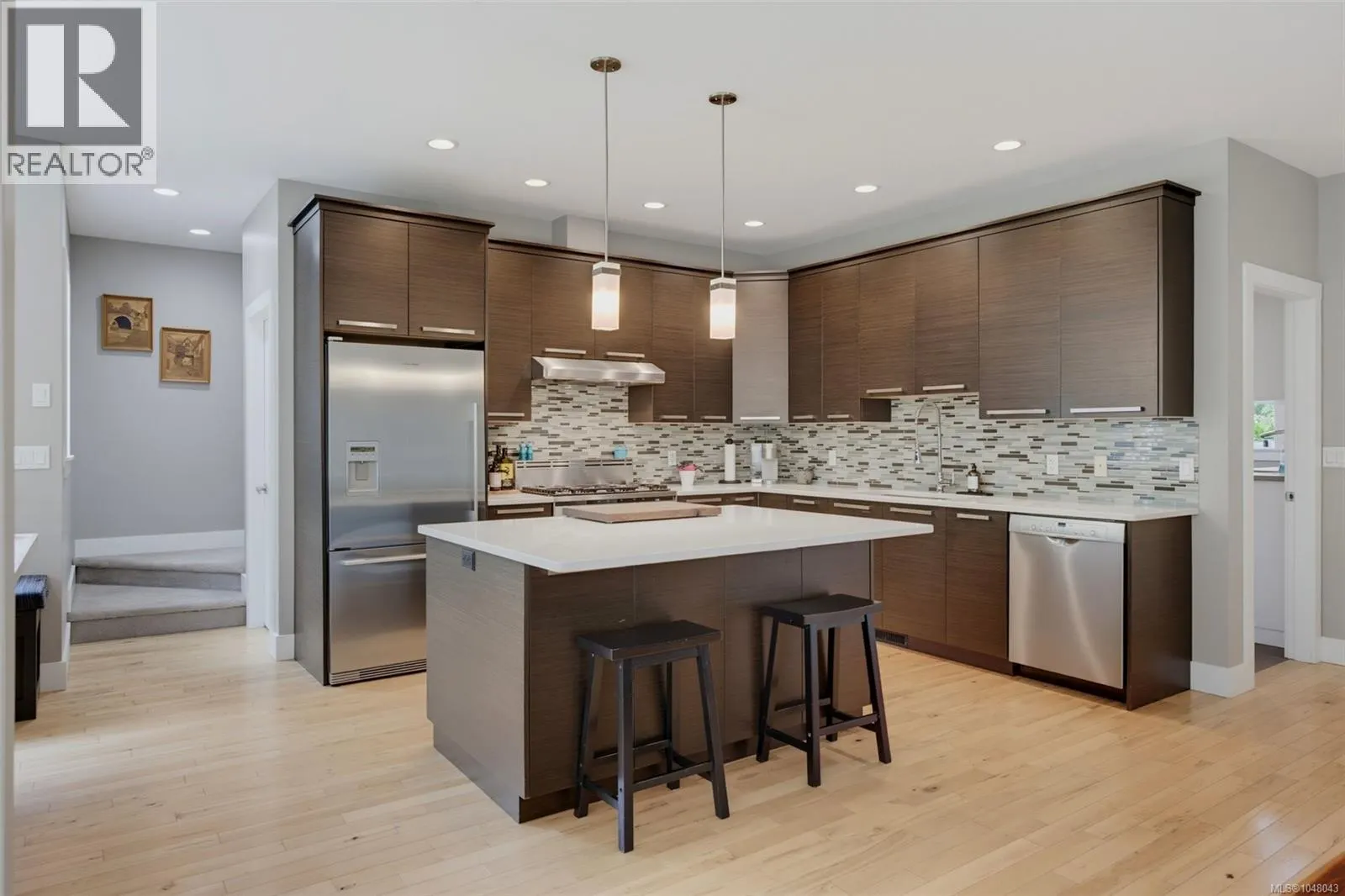 3022 Sarah Dr