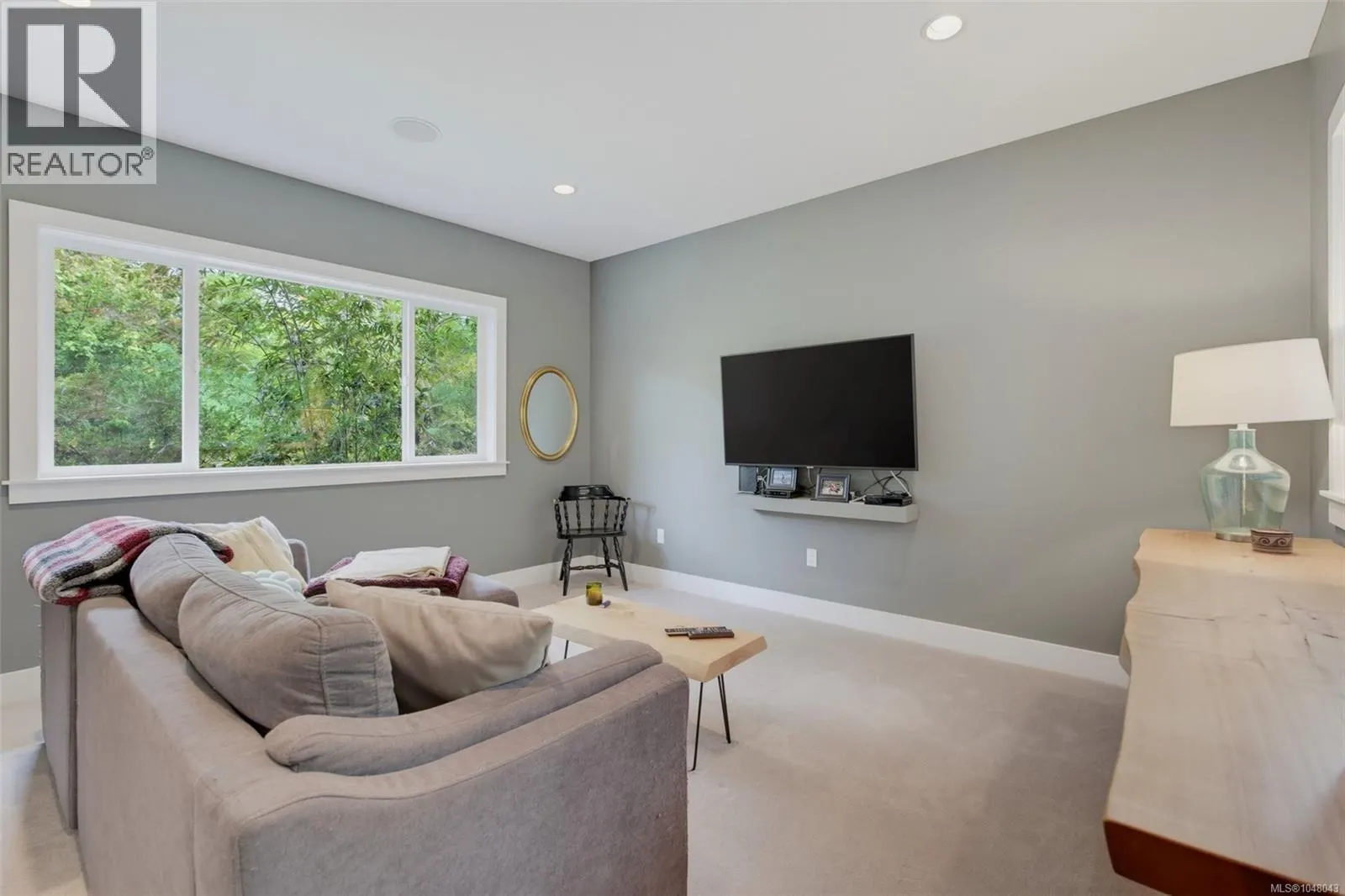 3022 Sarah Dr