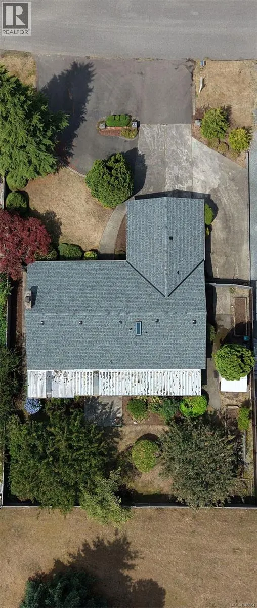 1568 Marine Cir