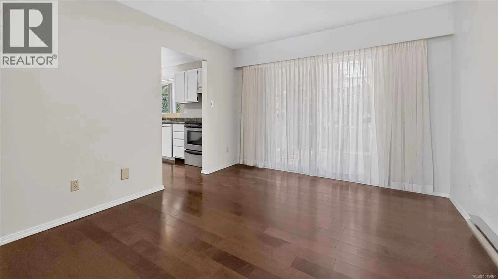 1568 Marine Cir
