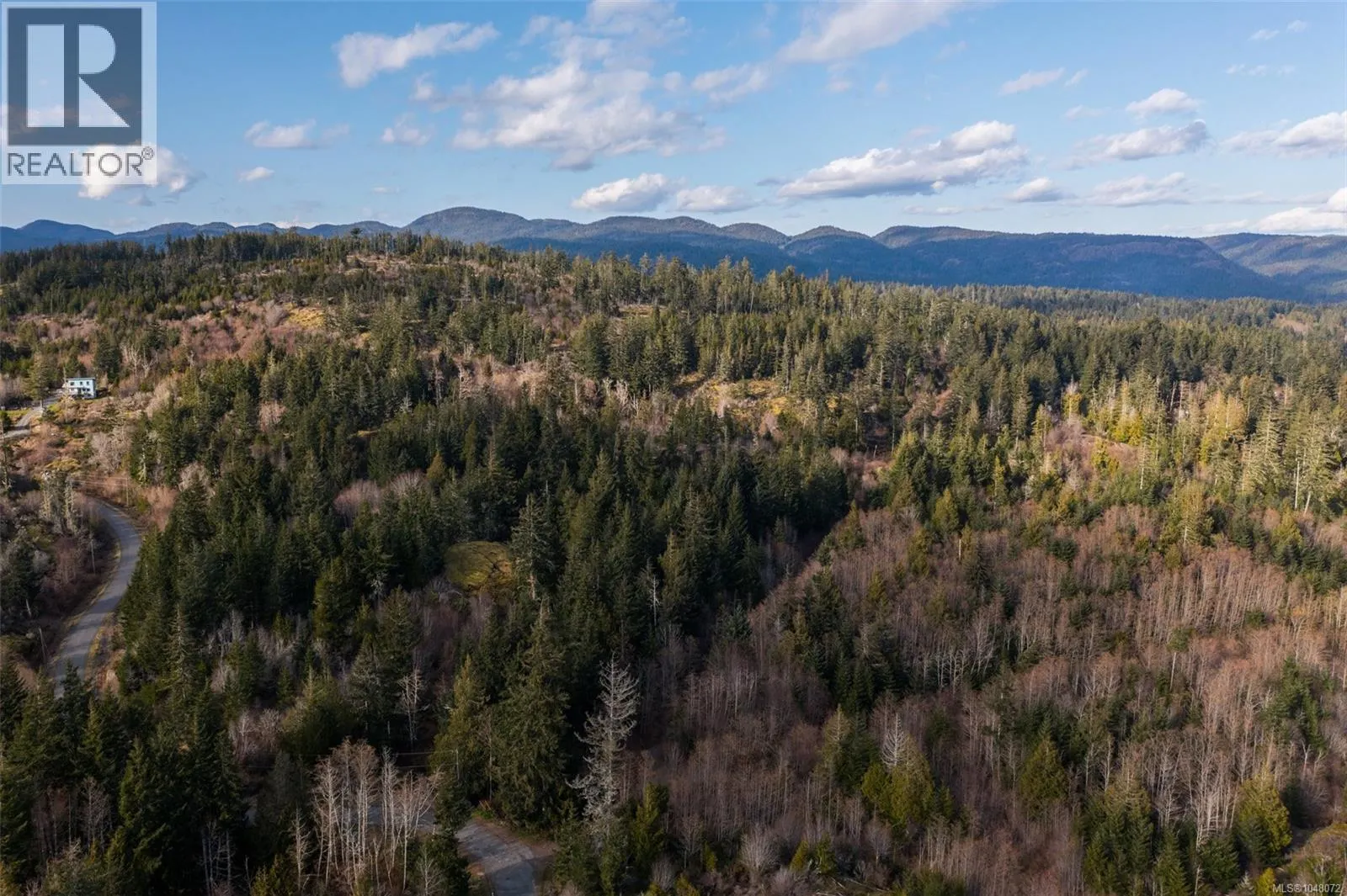 3799 Otter Point Rd