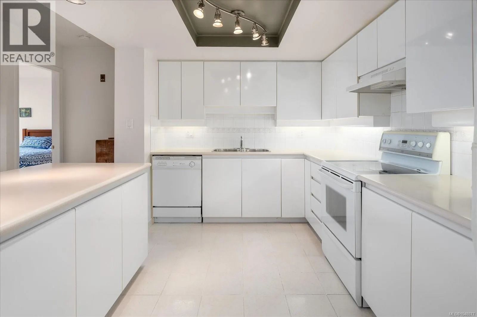 110 150 Promenade Dr