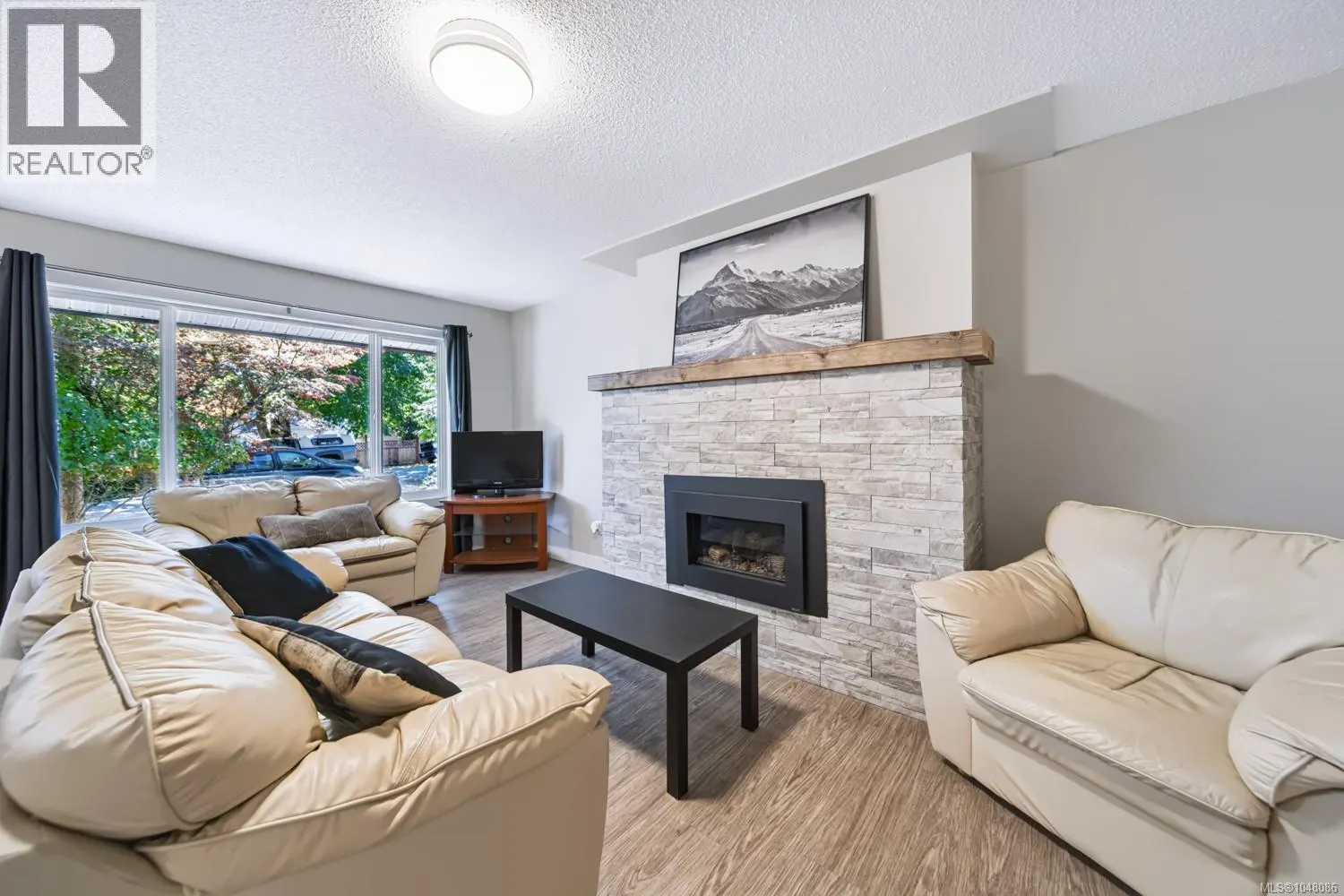 3161 Singleton Rd