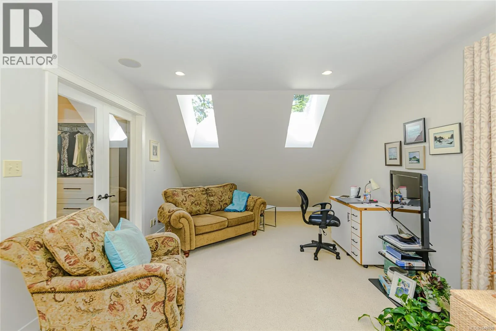 5240 La Bonne Rd