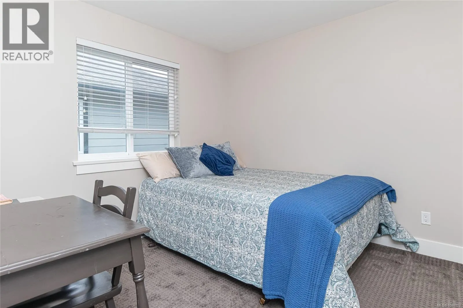 9373 East Saanich Rd