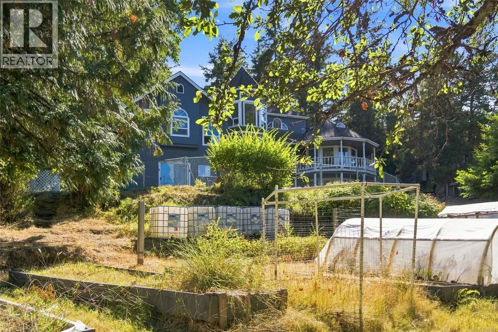 945 Little Mountain Rd