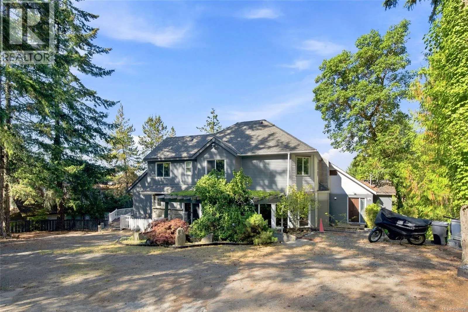 945 Little Mountain Rd