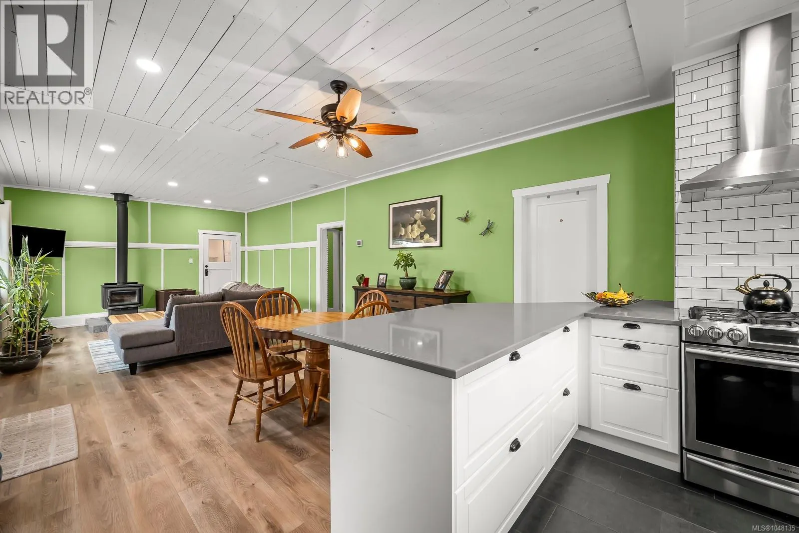 4689 Cumberland Rd