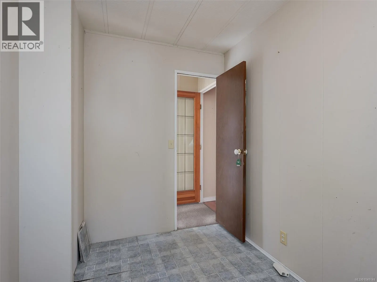 21 2357 Sooke River Rd