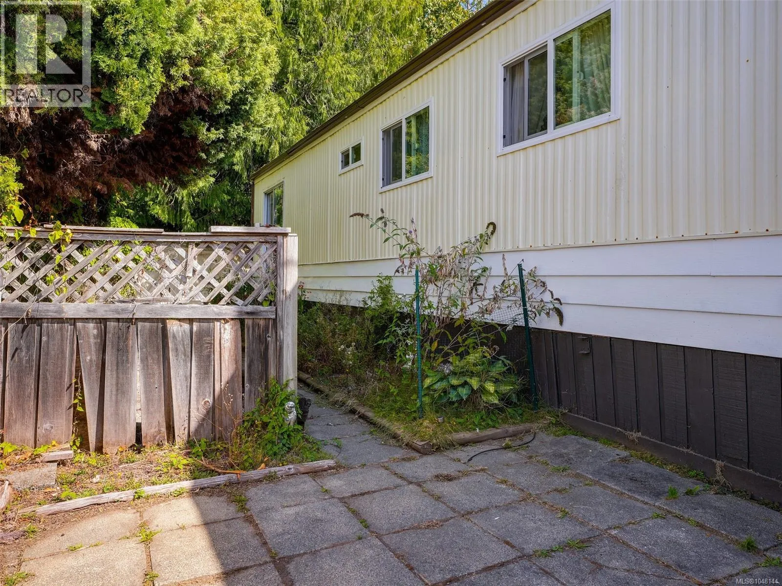 21 2357 Sooke River Rd