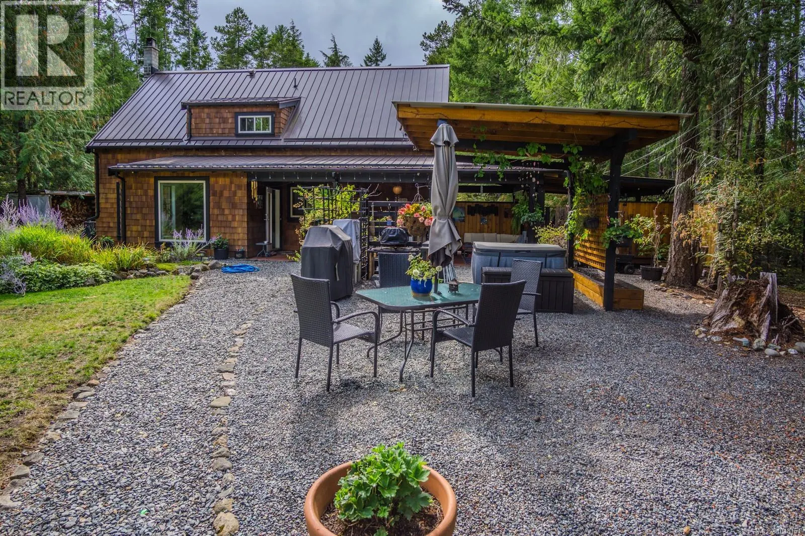 1389 Meadowood Way