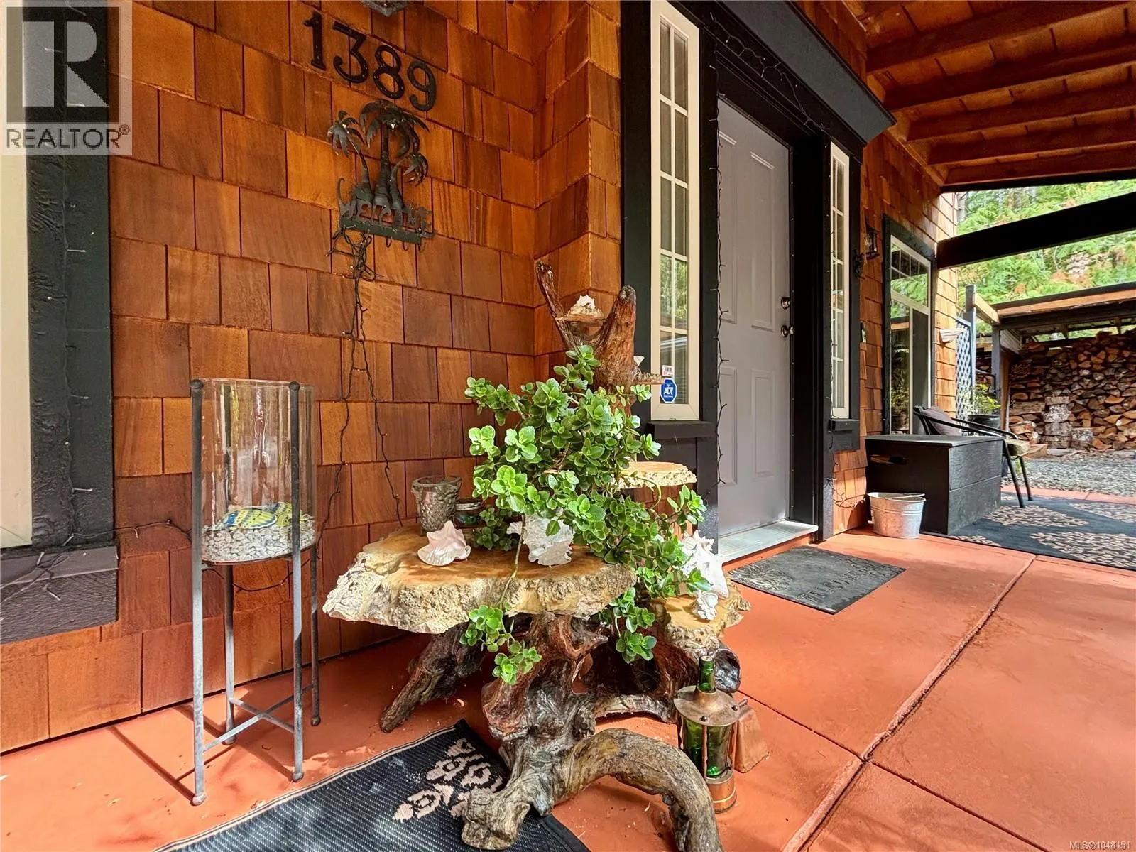 1389 Meadowood Way
