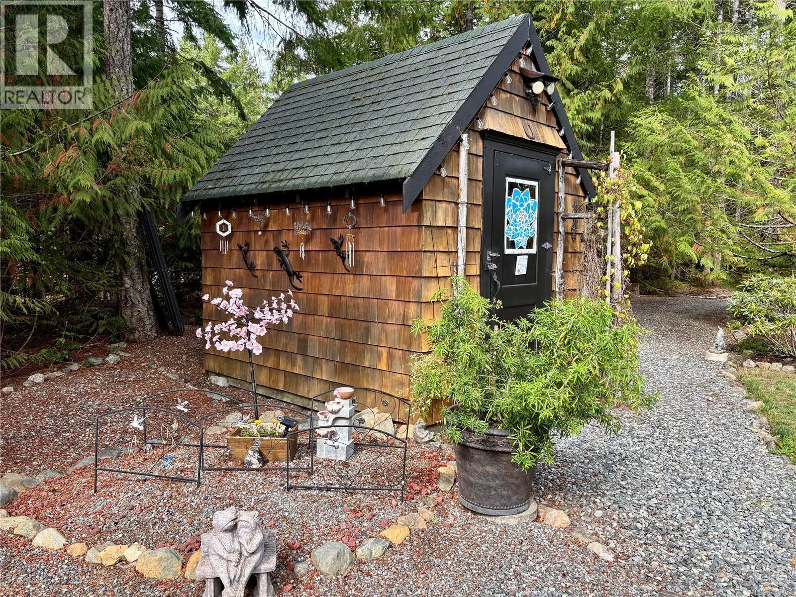 1389 Meadowood Way