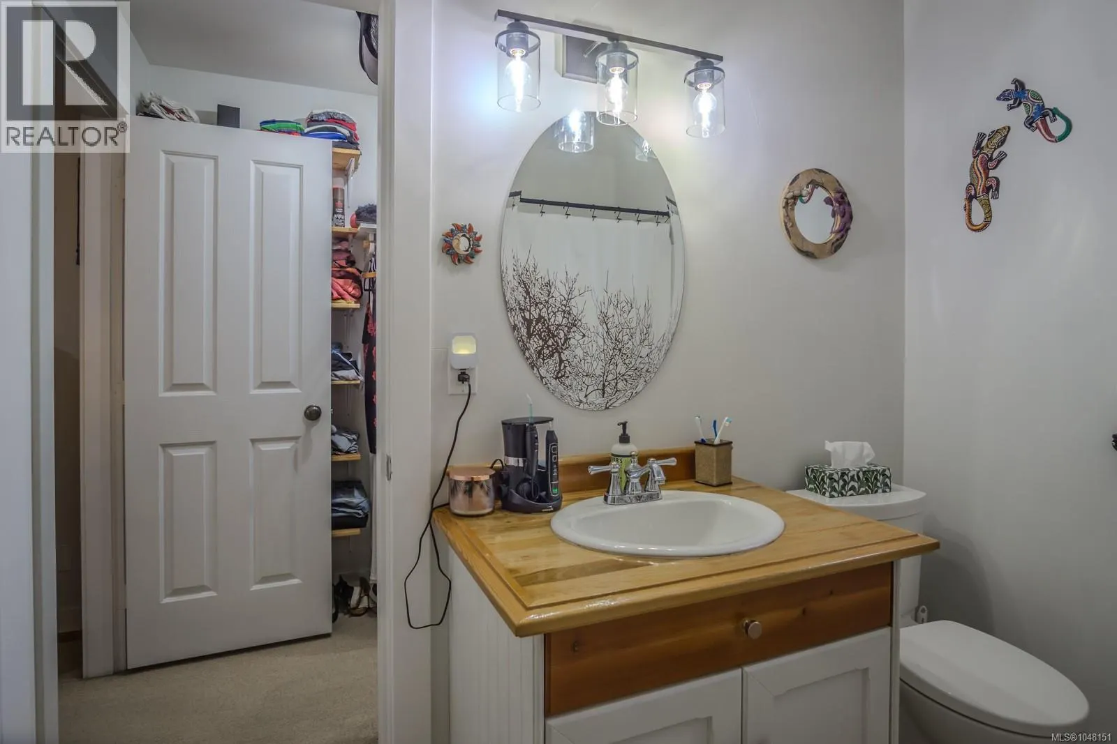 1389 Meadowood Way