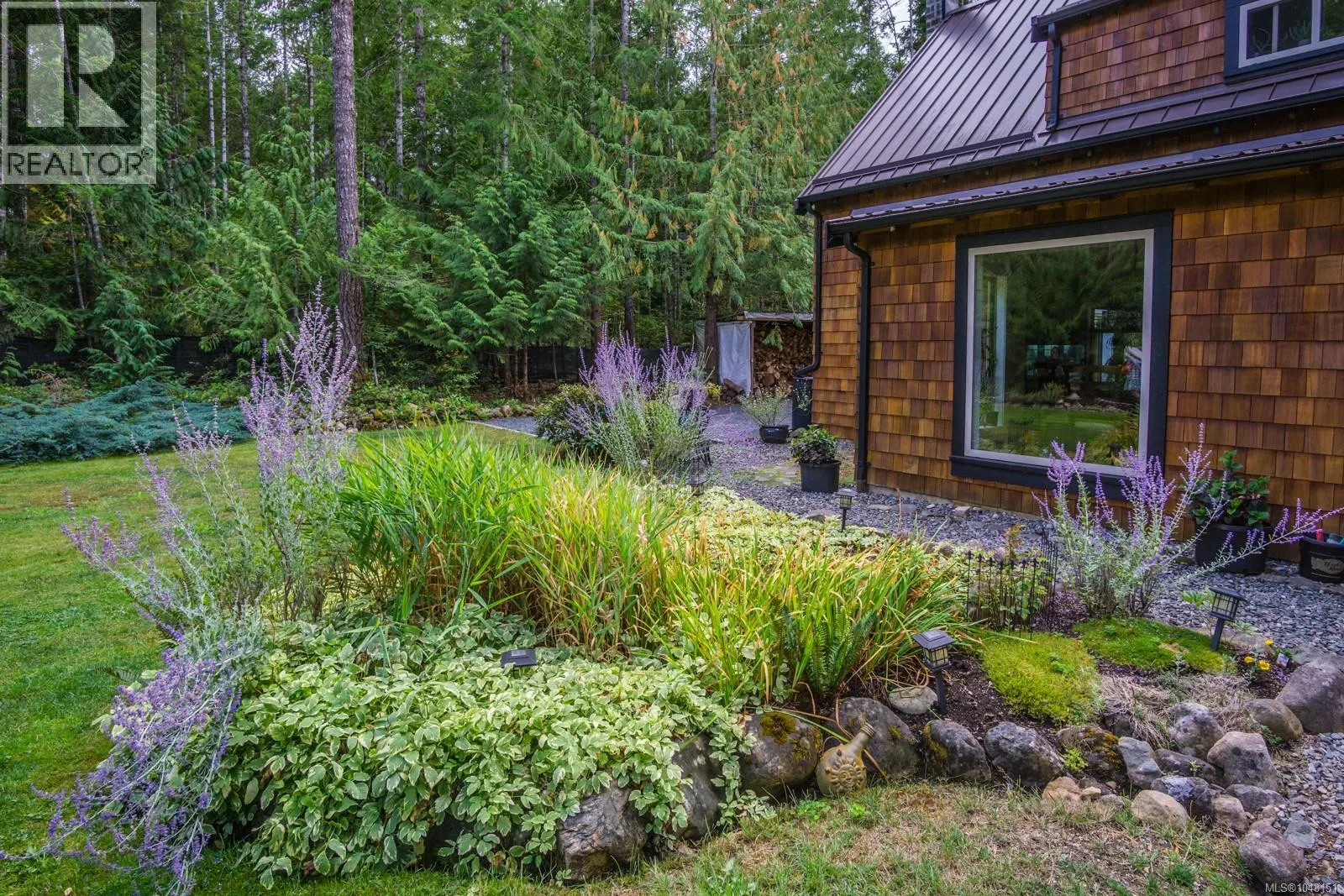 1389 Meadowood Way