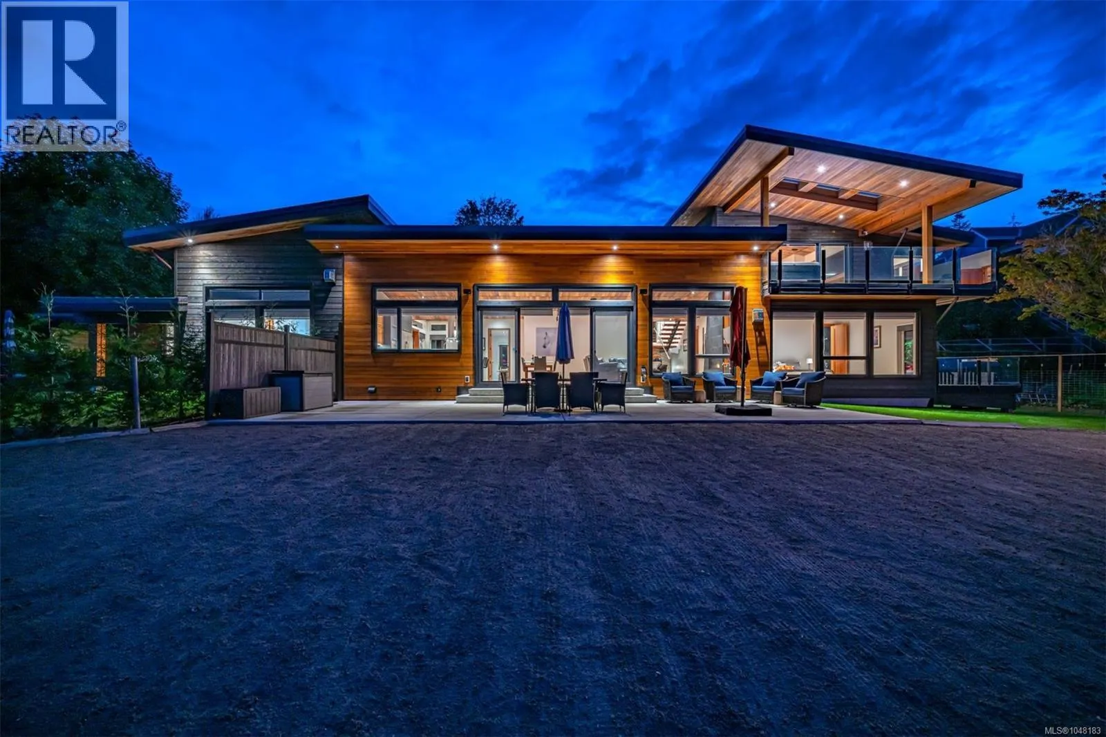 3875 Discovery Dr