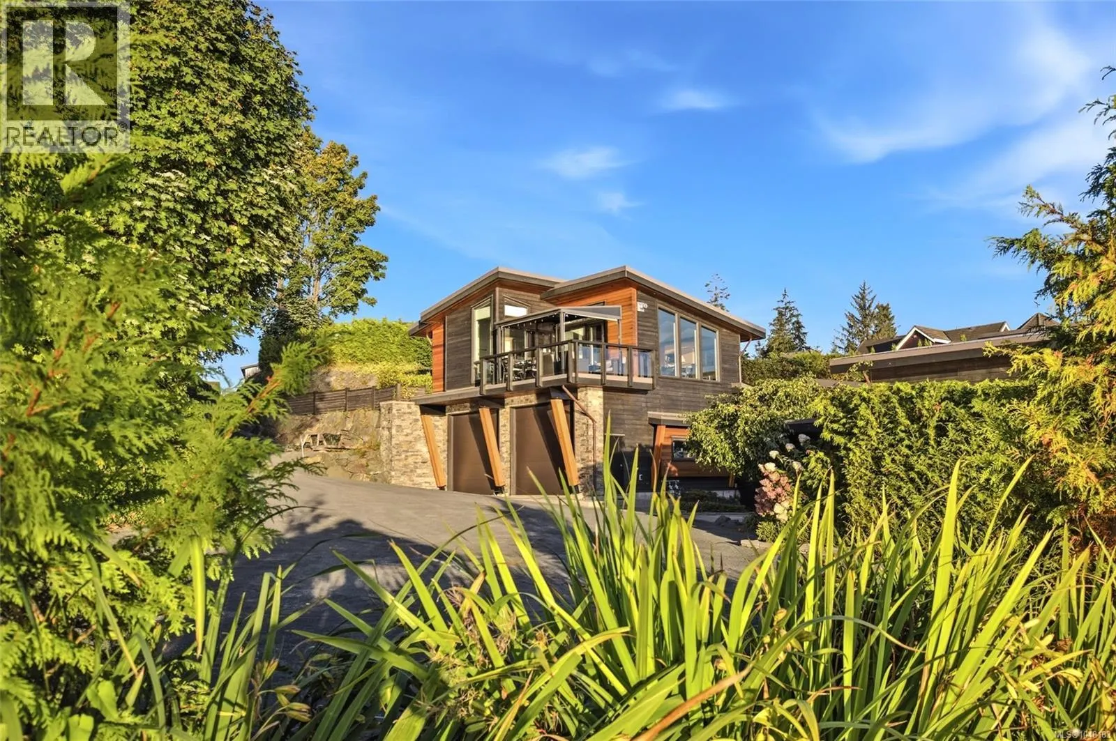 3875 Discovery Dr