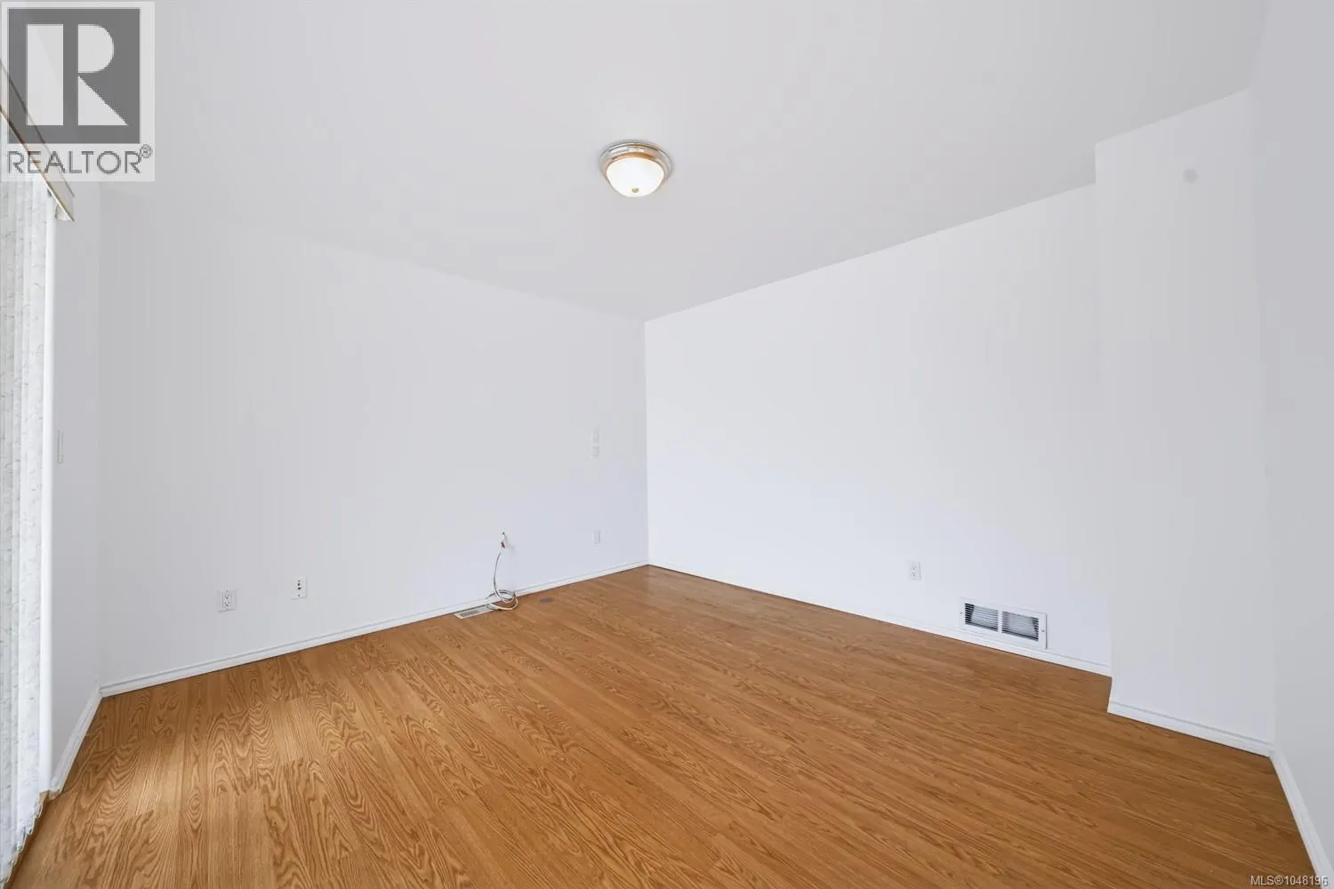 846 Wright Rd