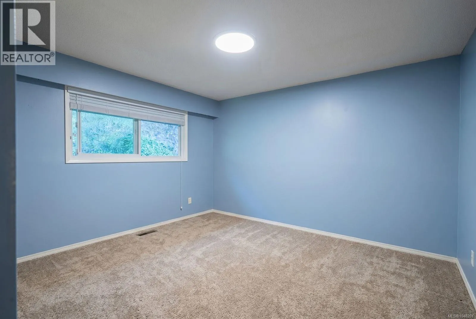 3583 Hammond Bay Rd