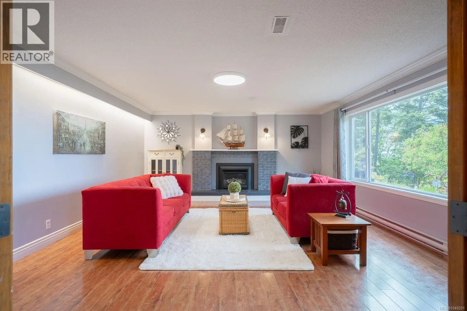 3583 Hammond Bay Rd