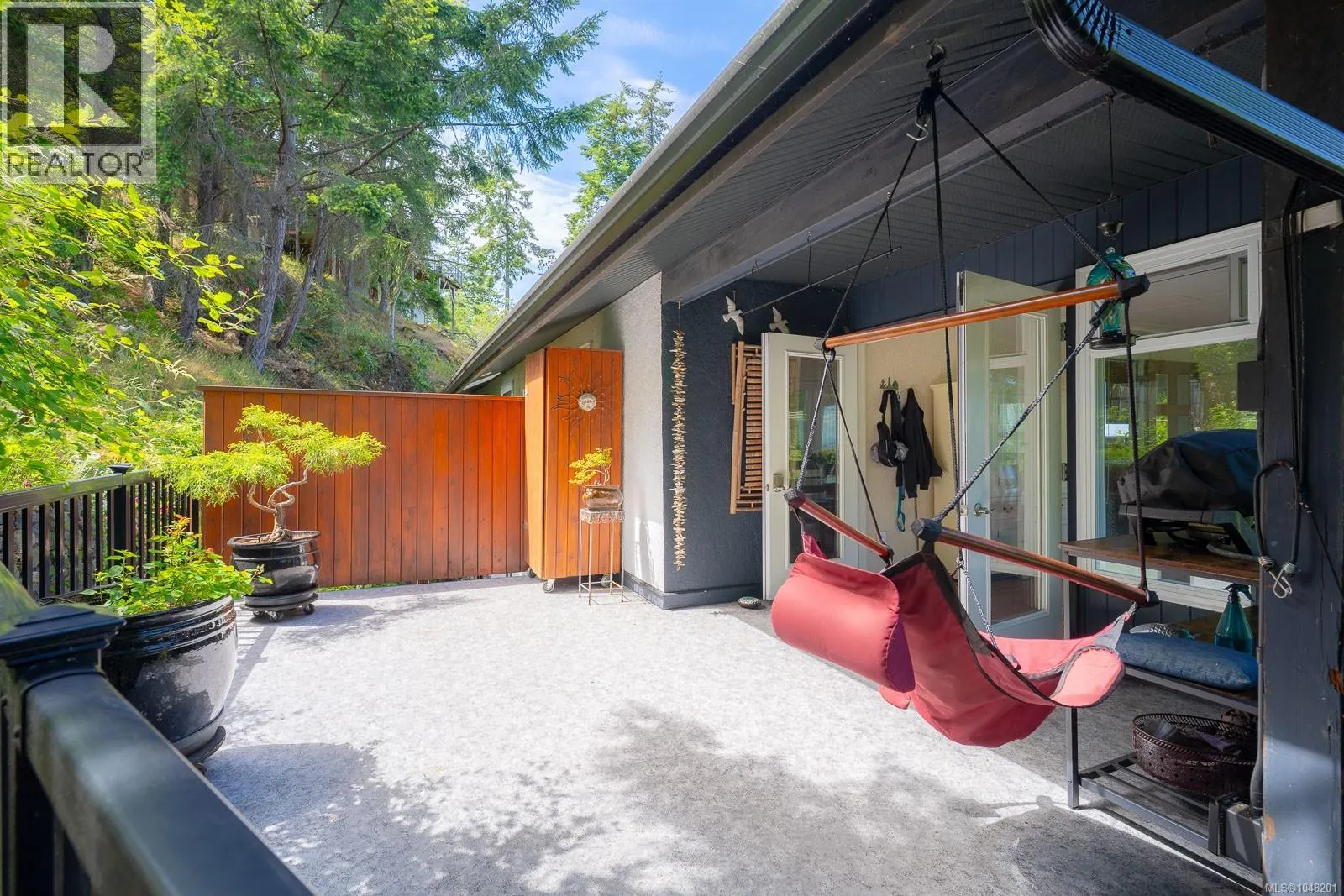 3583 Hammond Bay Rd
