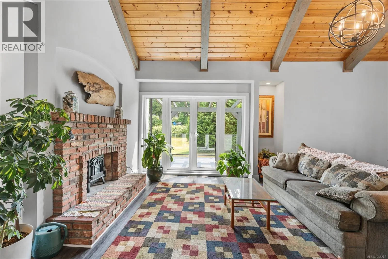 5025 Genoa Bay Rd