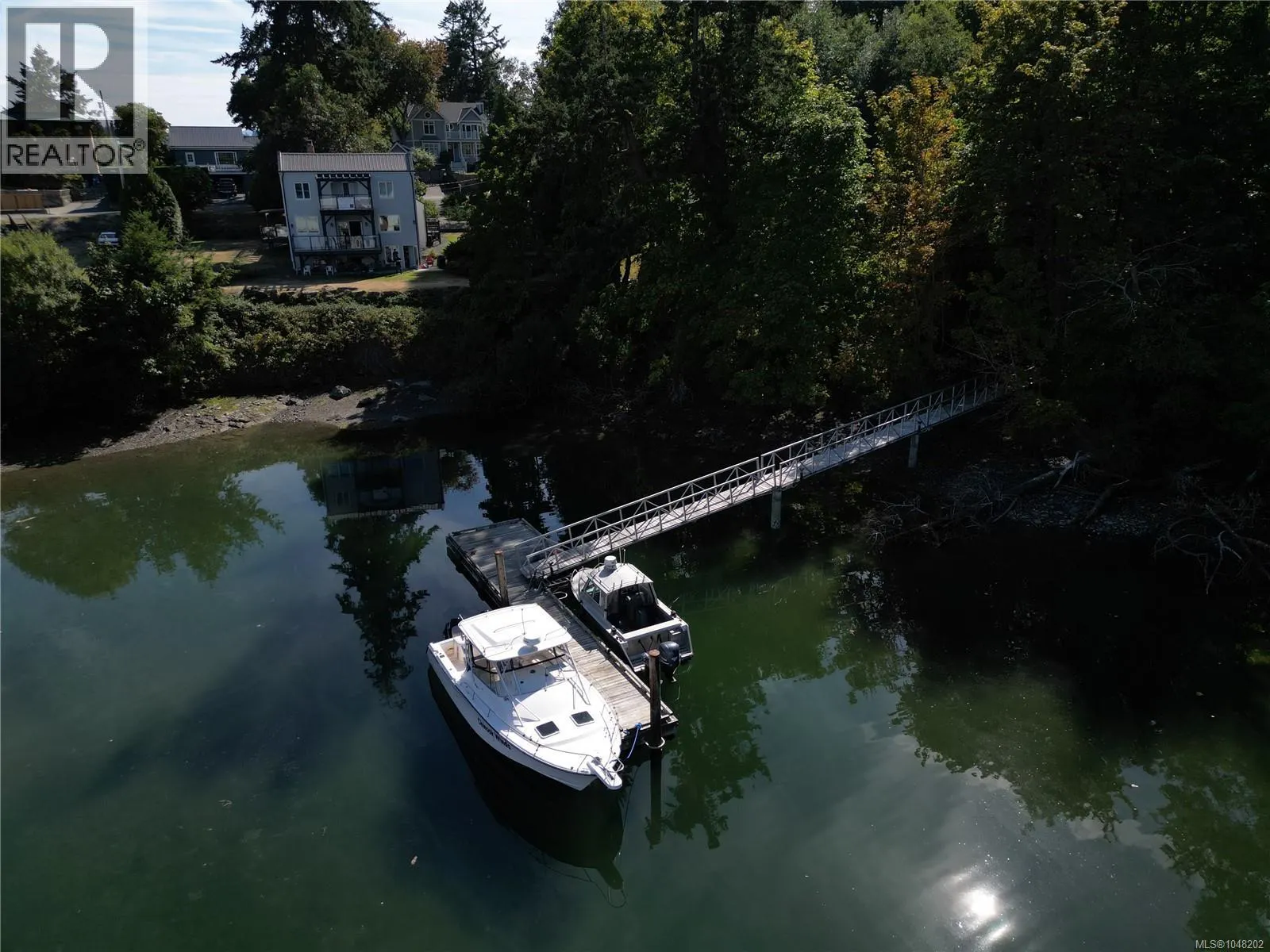 5025 Genoa Bay Rd