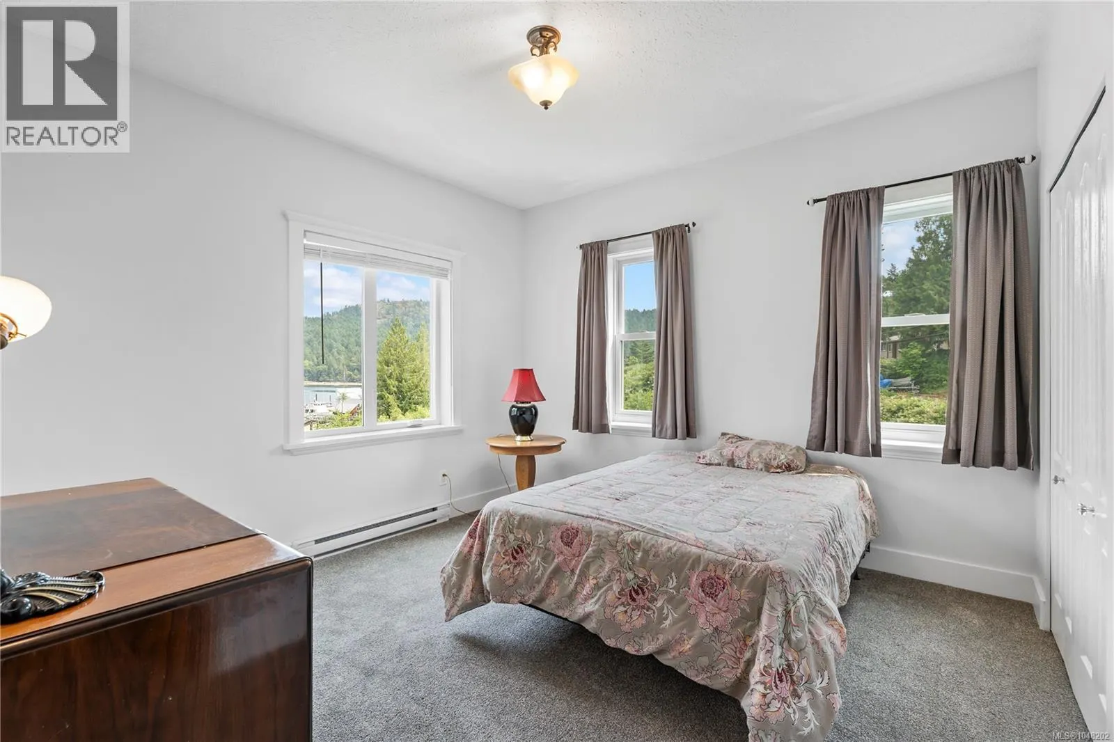 5025 Genoa Bay Rd