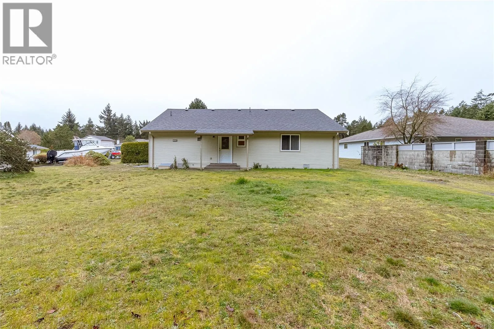 3043 Raymur Pl