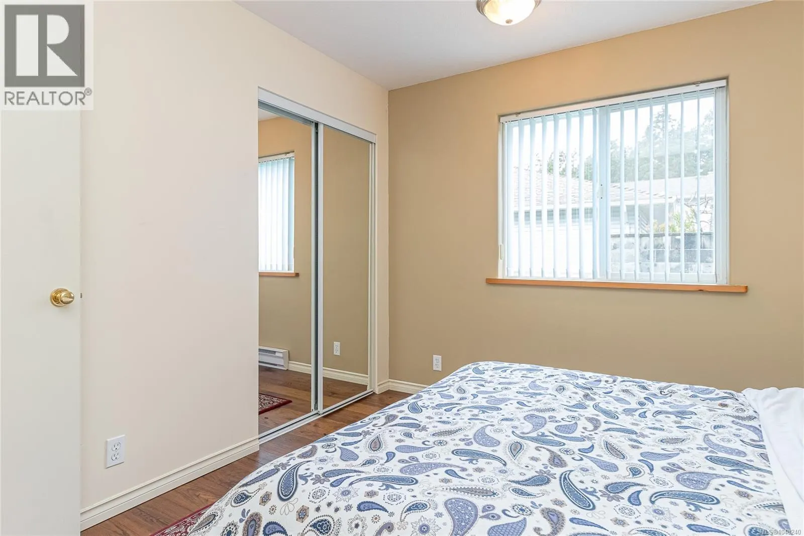 3043 Raymur Pl