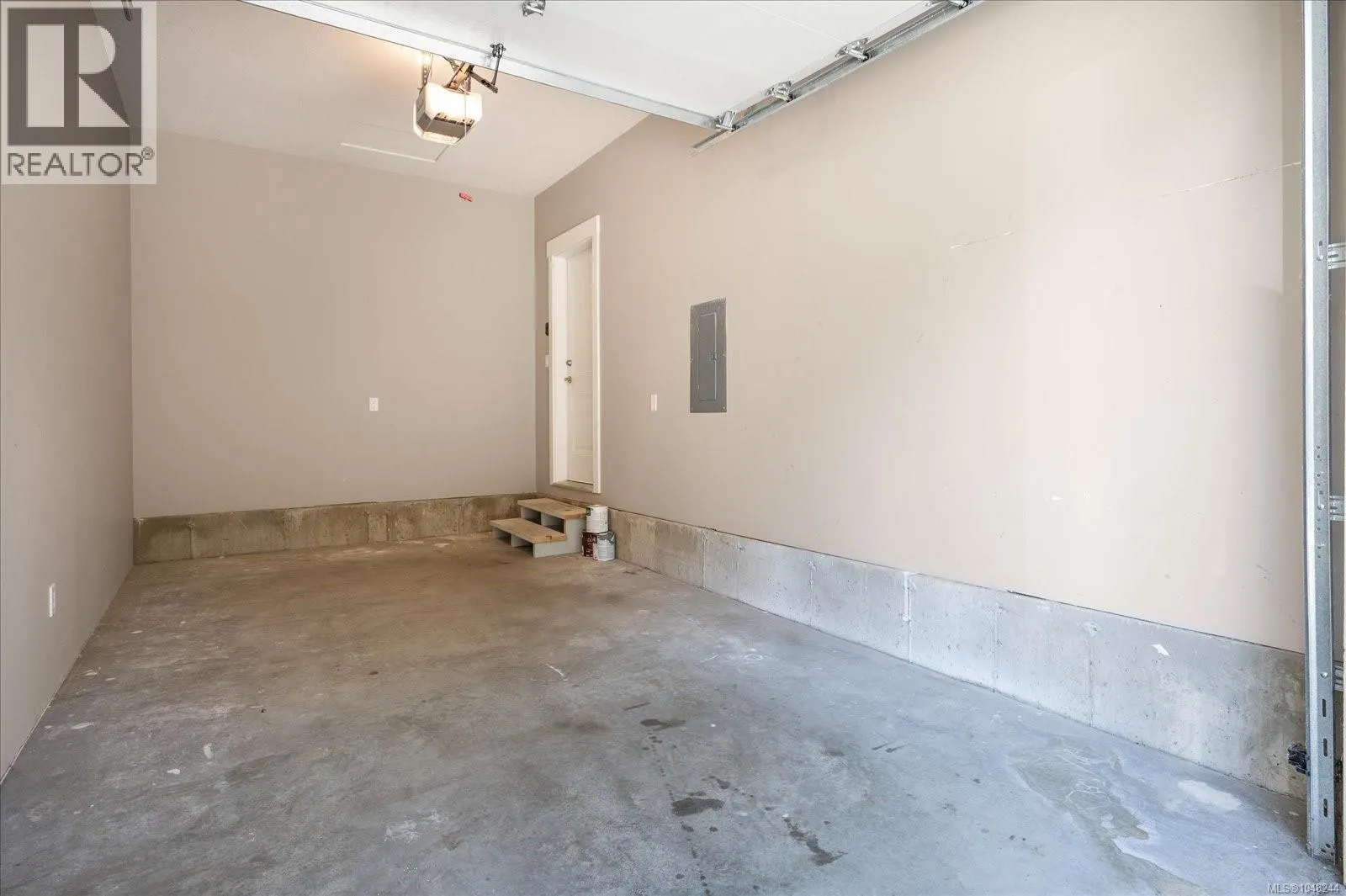 3480 Pacific Edge Way