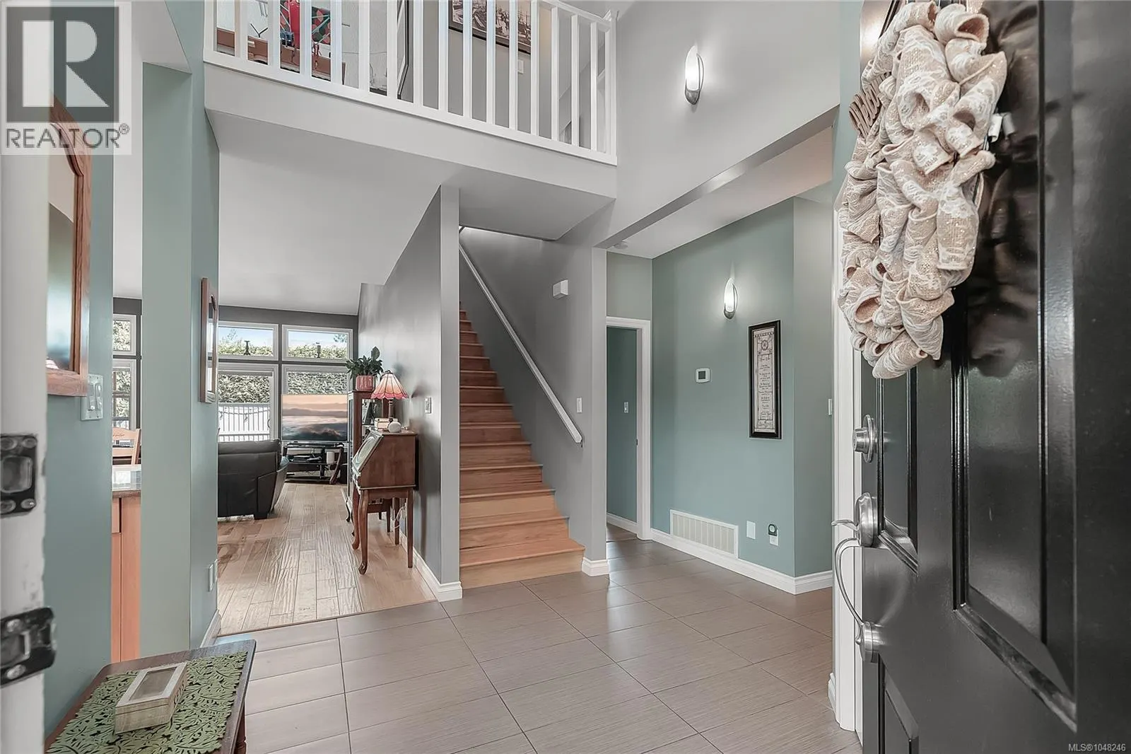 6104 Avery Lane