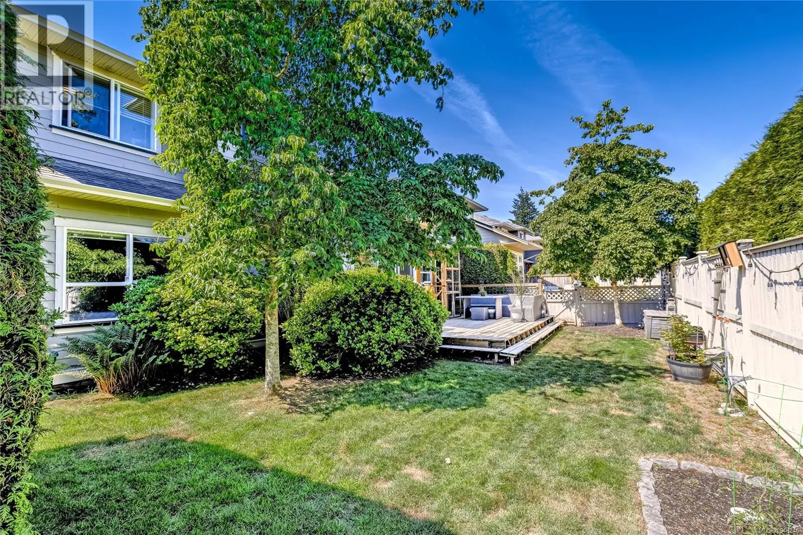 6104 Avery Lane