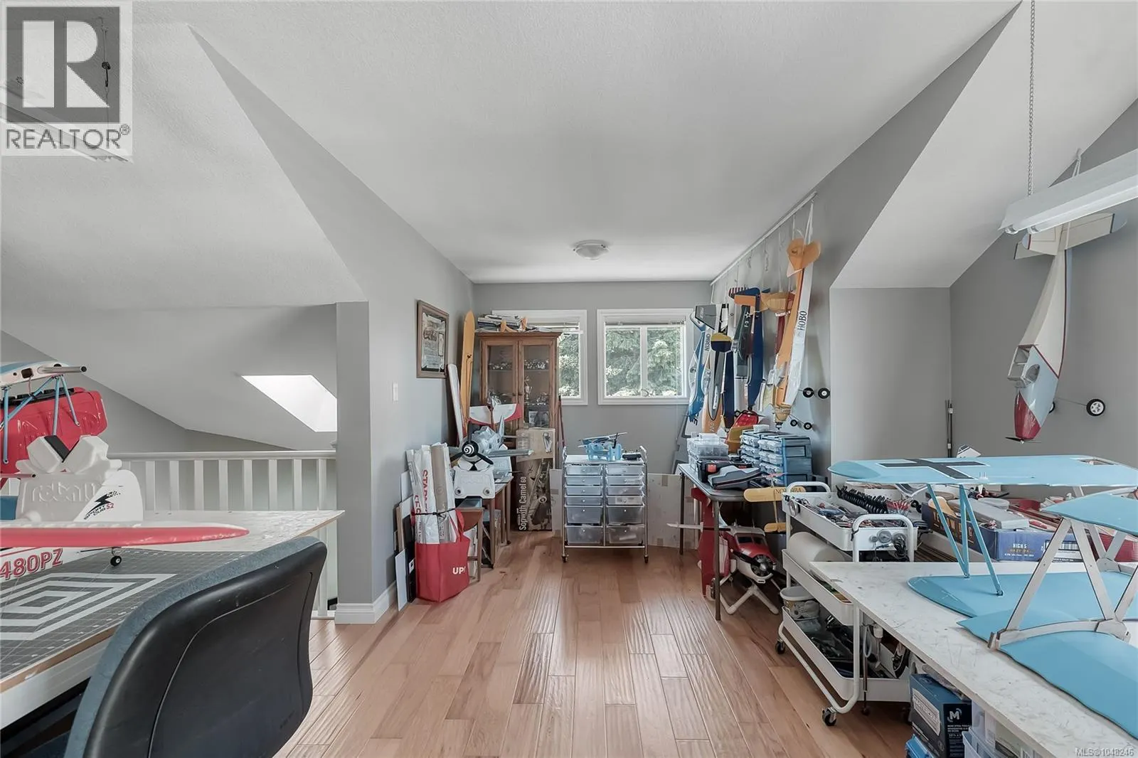 6104 Avery Lane