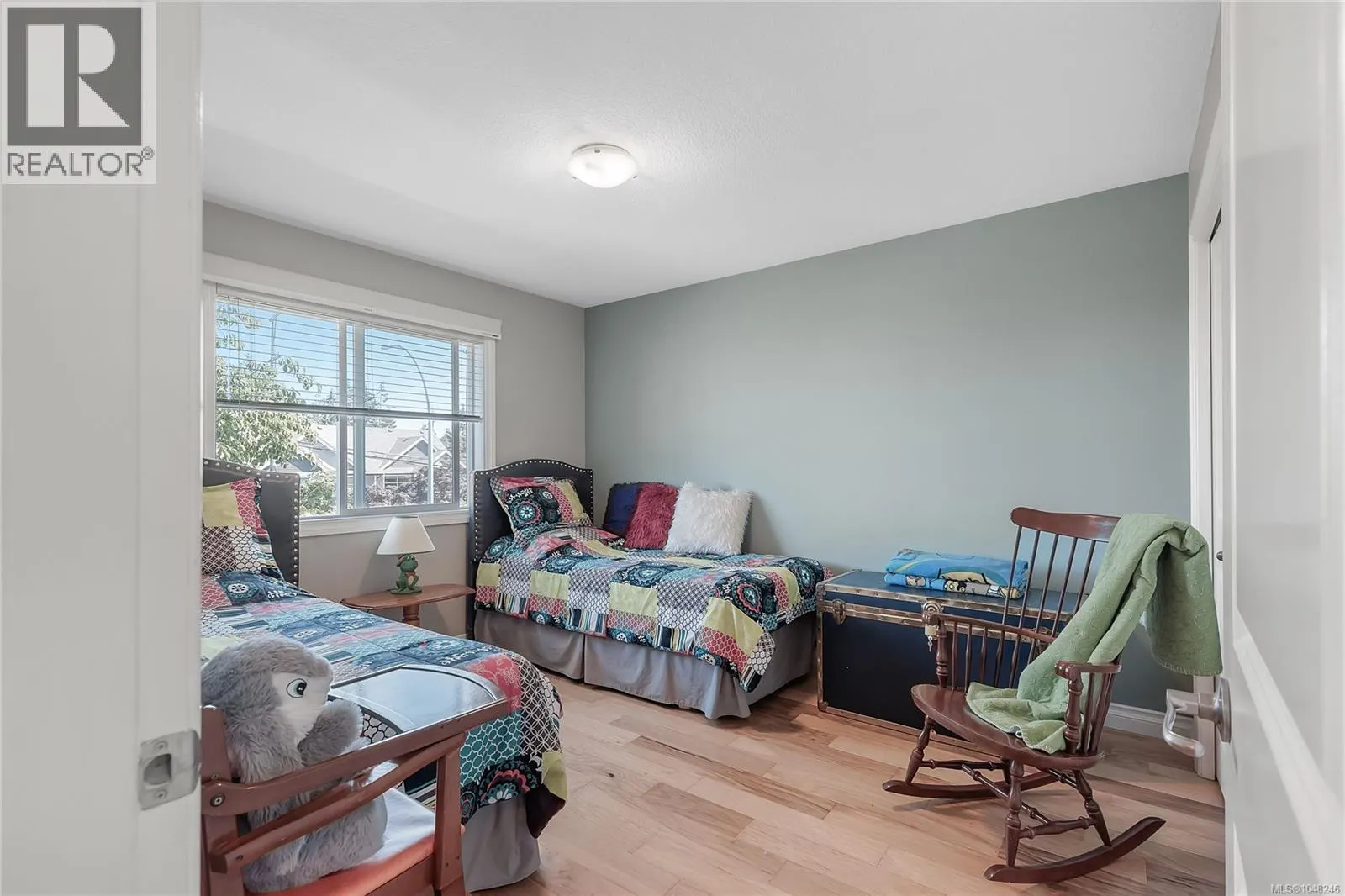 6104 Avery Lane
