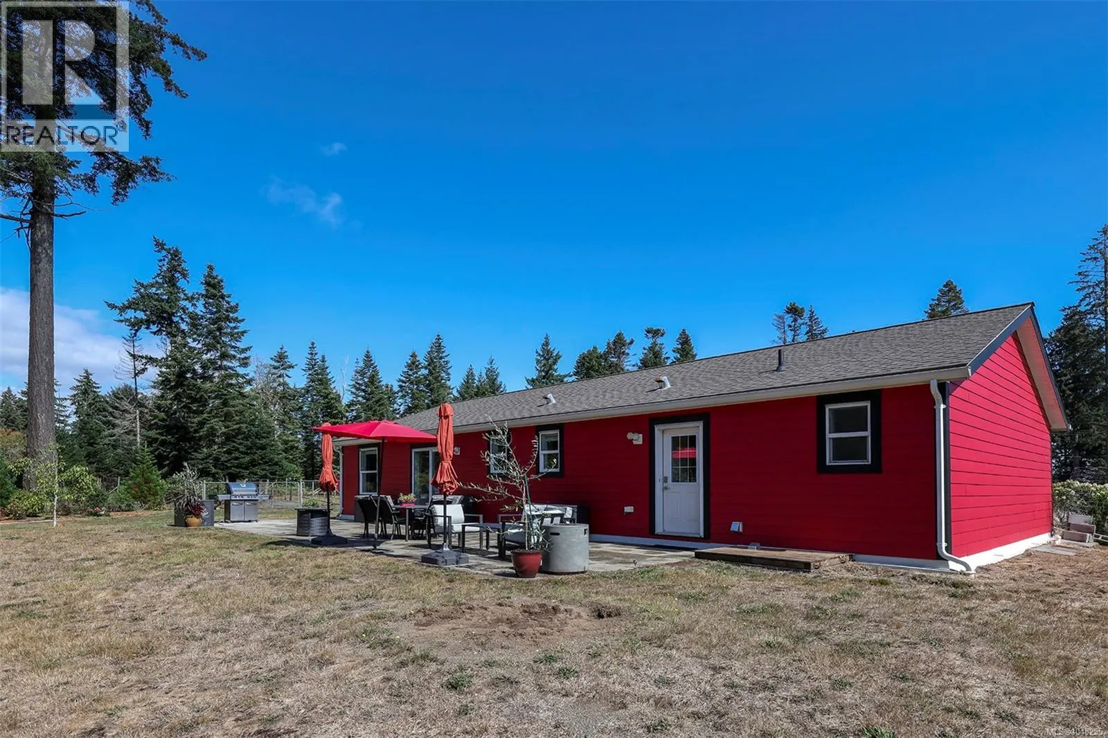 4114 Island Hwy S