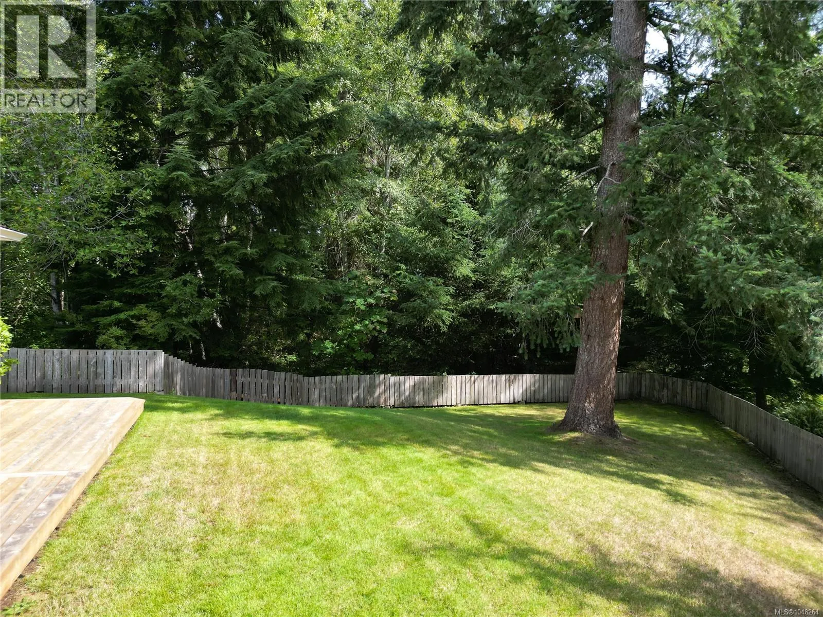 19 605 Rockland Rd