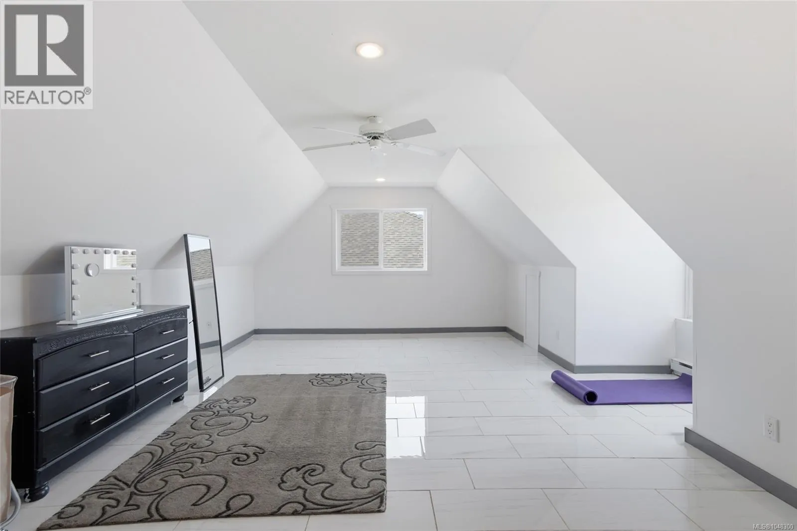 5456 Westporte Pl