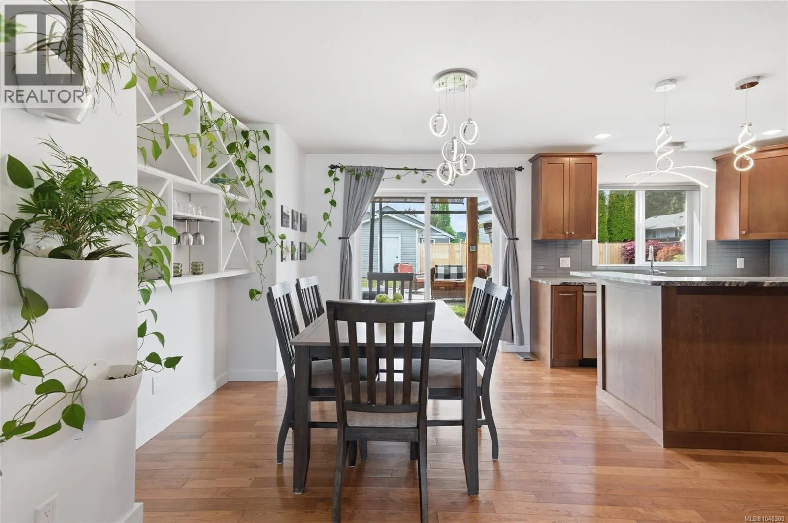 5456 Westporte Pl