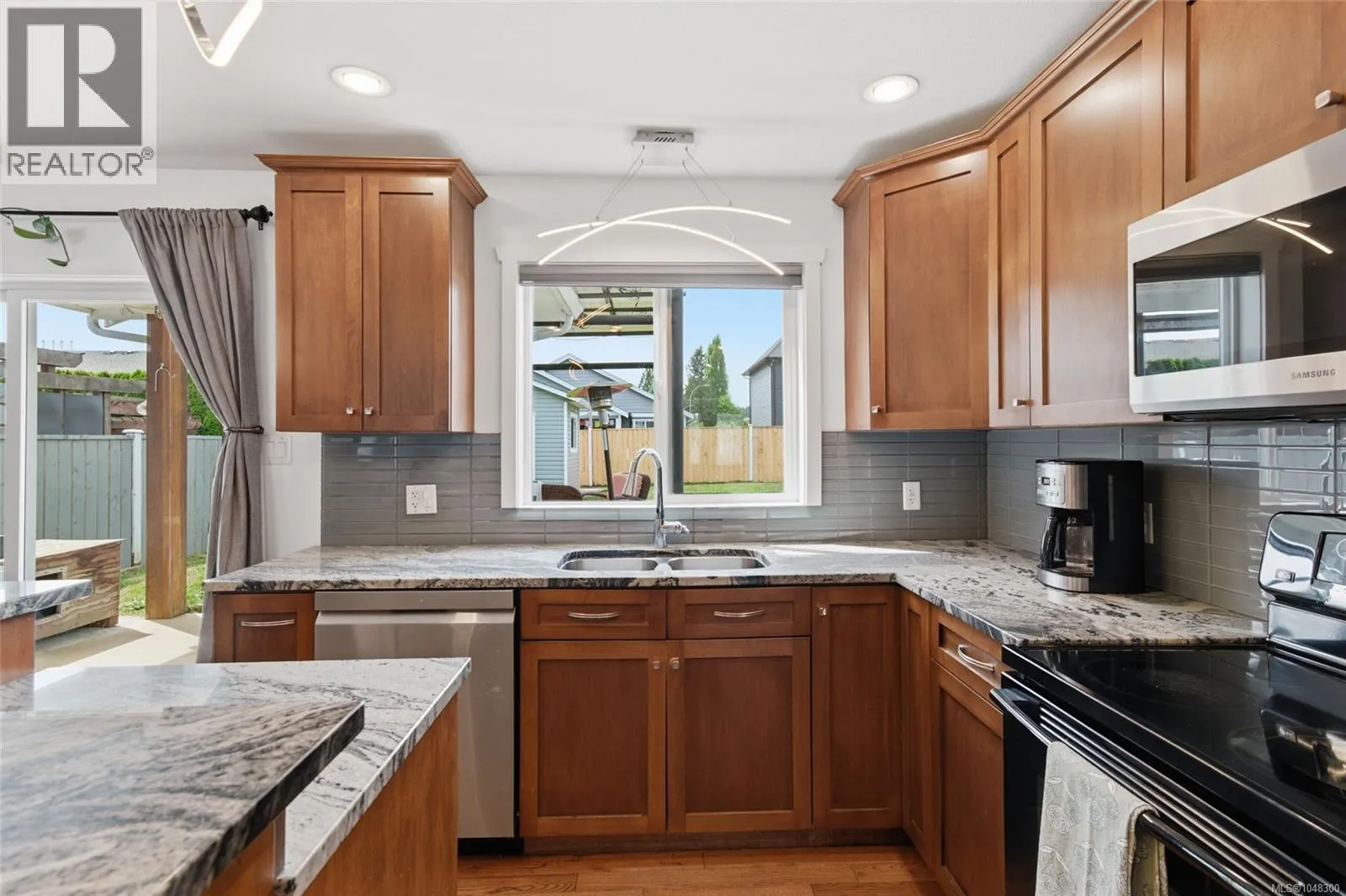 5456 Westporte Pl