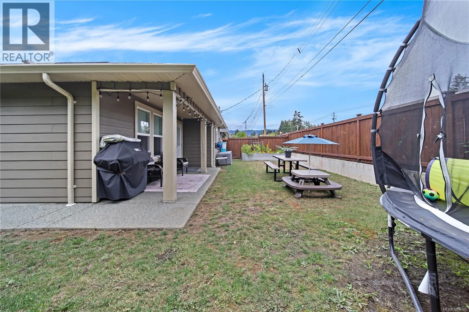 4453 9th Ave