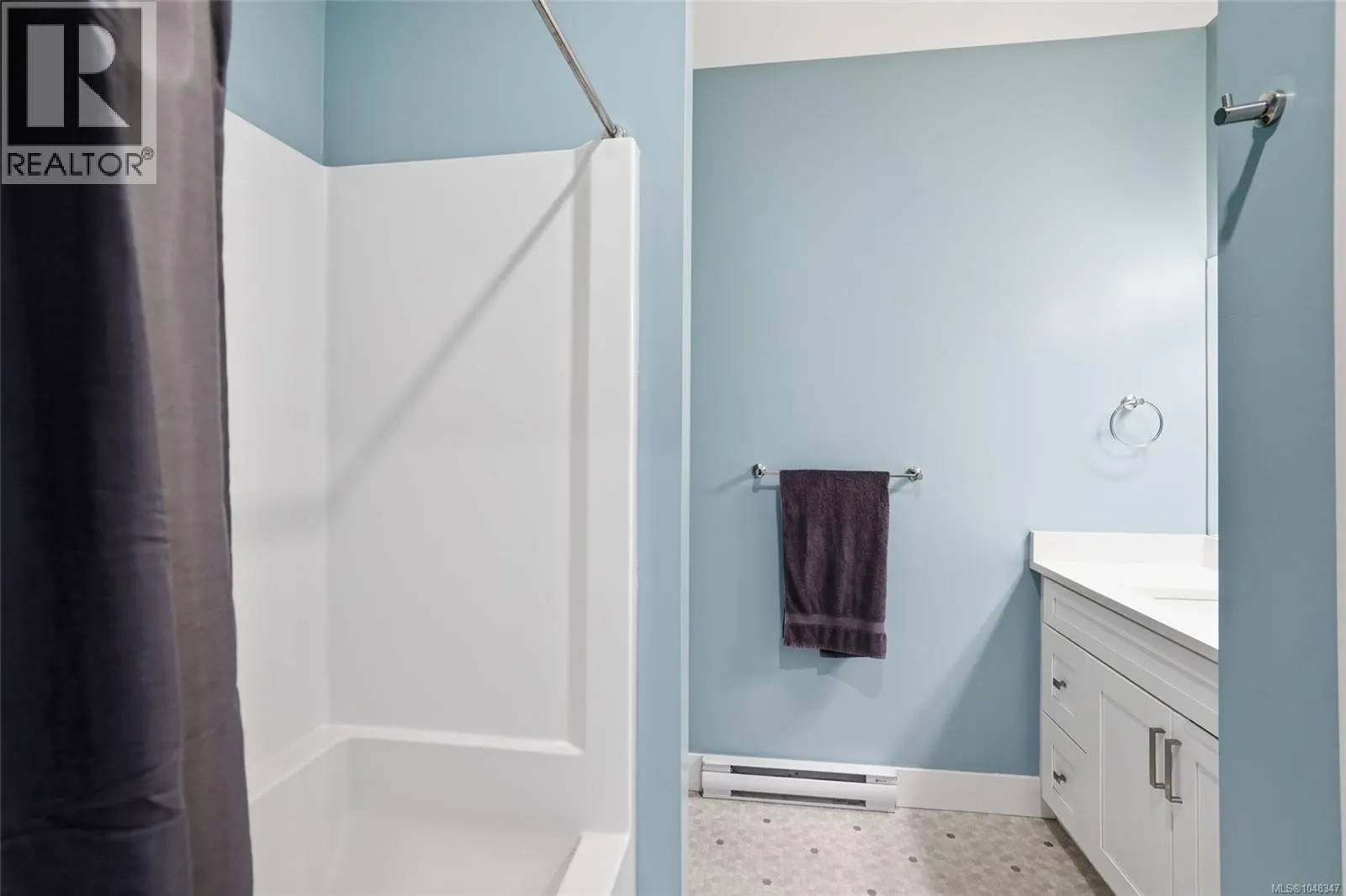 104 1726 Kerrisdale Rd