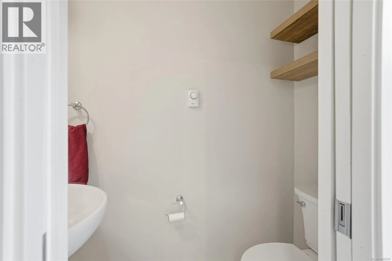 104 1726 Kerrisdale Rd