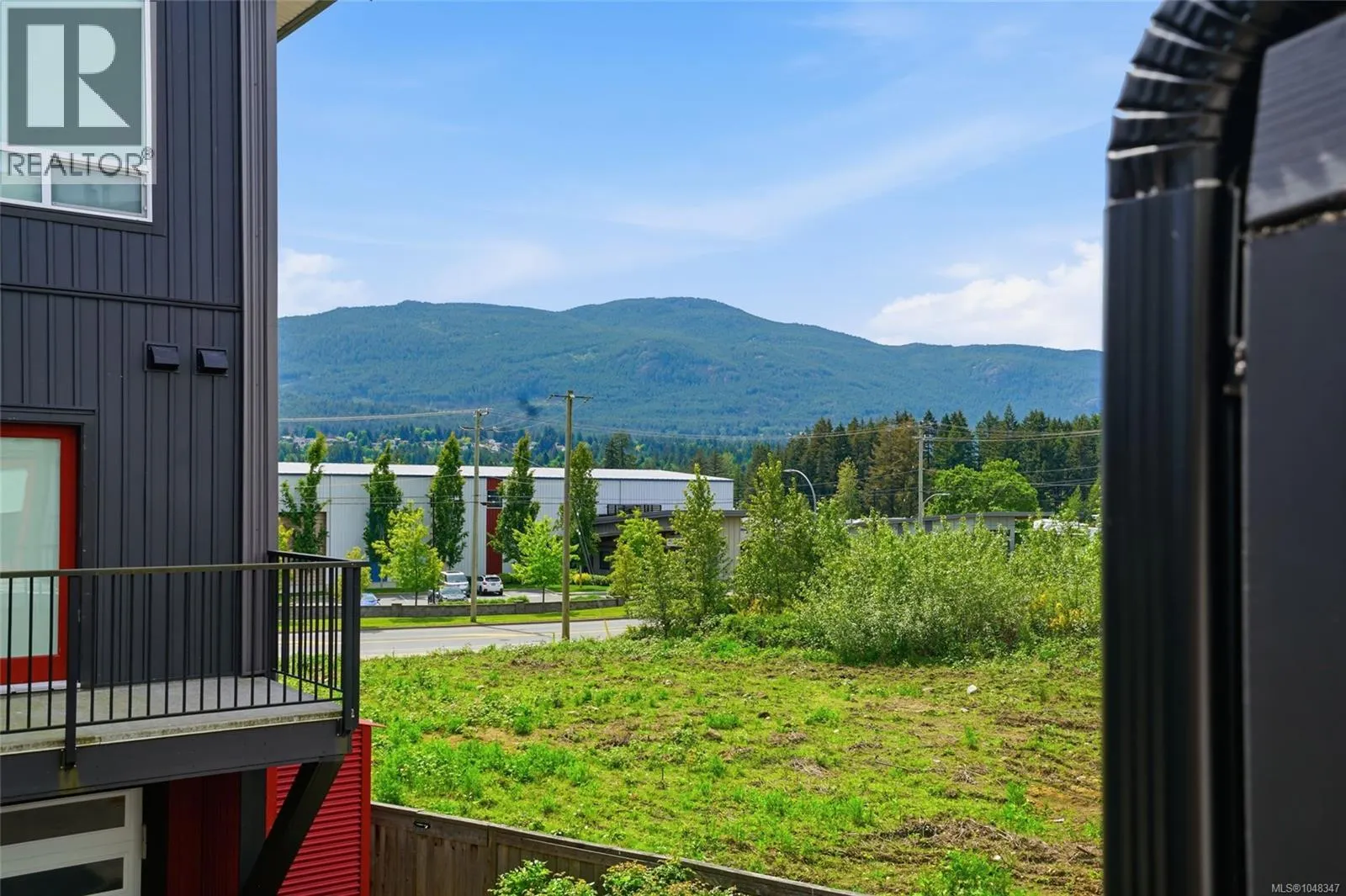 104 1726 Kerrisdale Rd