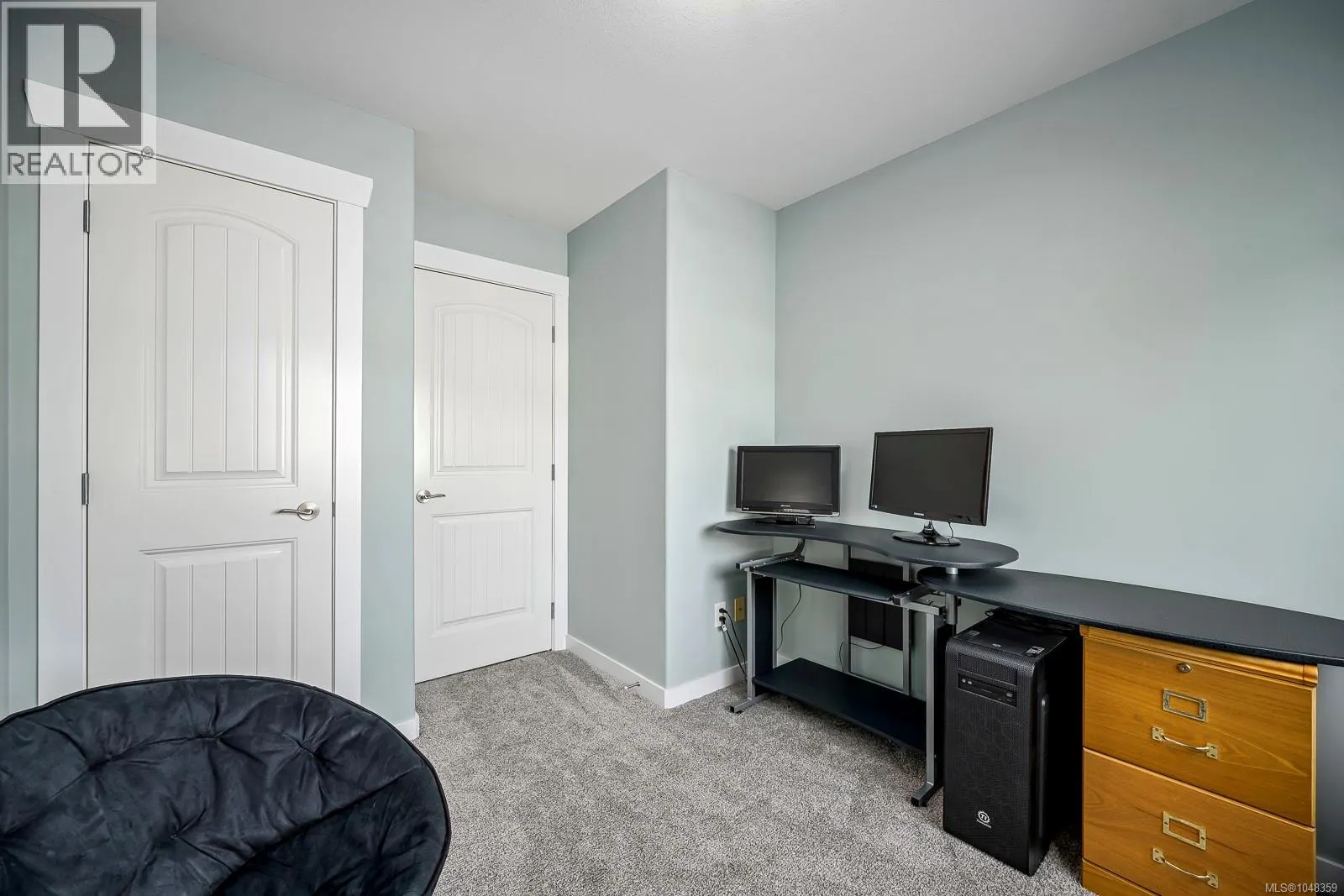 105 170 Centennial Dr